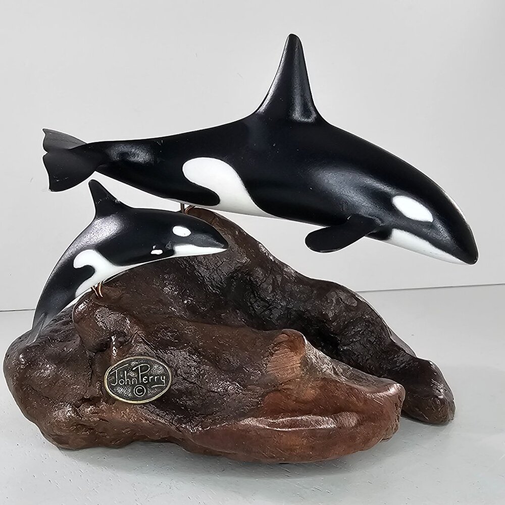 John Perry Killer Whale Mother & Calf Sculpture On Burlwood Base *FLAW*